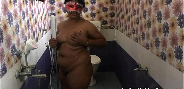  Mallu Indian Bhabhi Taking Shower Filmed By Her Husband